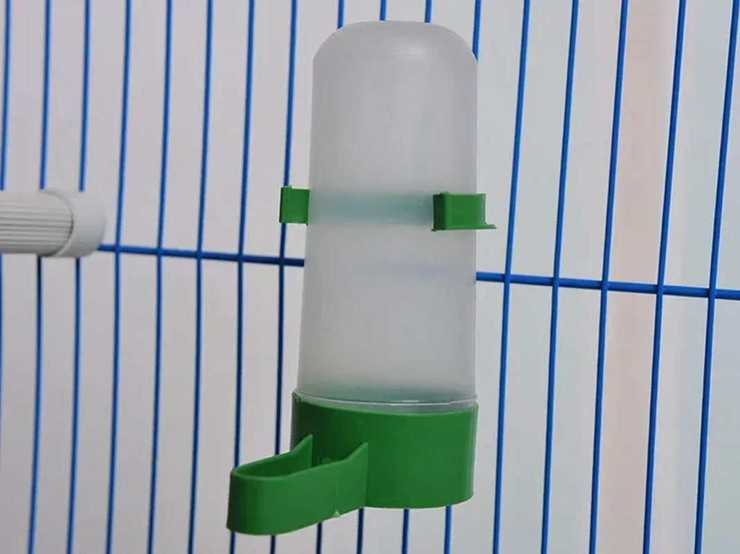 1Pc Bird Feeder Waterer Drinker Pet Clip for Bird Feeder Parrot Pet Water Dispenser Agricultural Equipment (Size:M/L)